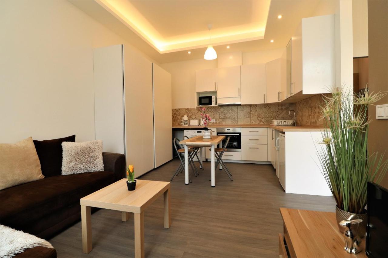 Warm & Welcoming Home Near Margaret Bridge Budapest Luaran gambar