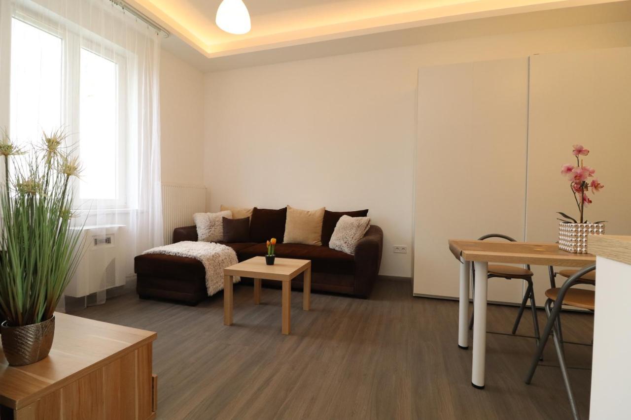 Warm & Welcoming Home Near Margaret Bridge Budapest Luaran gambar